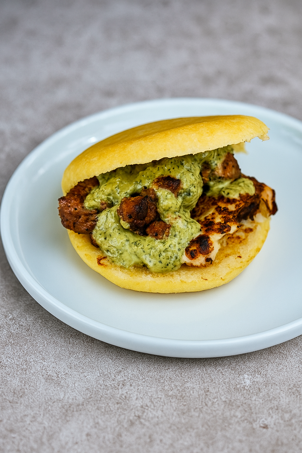 AREPA DE COCHINO FRITO 